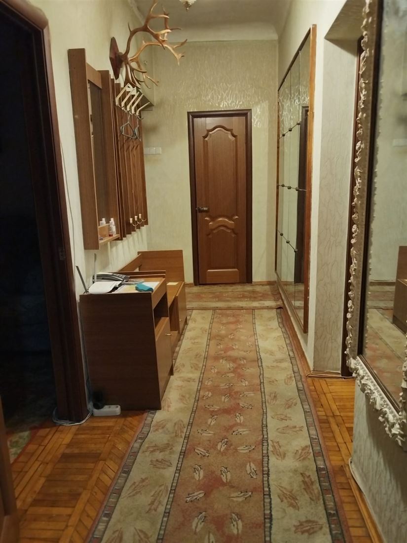 Снять 3-комнатную квартиру