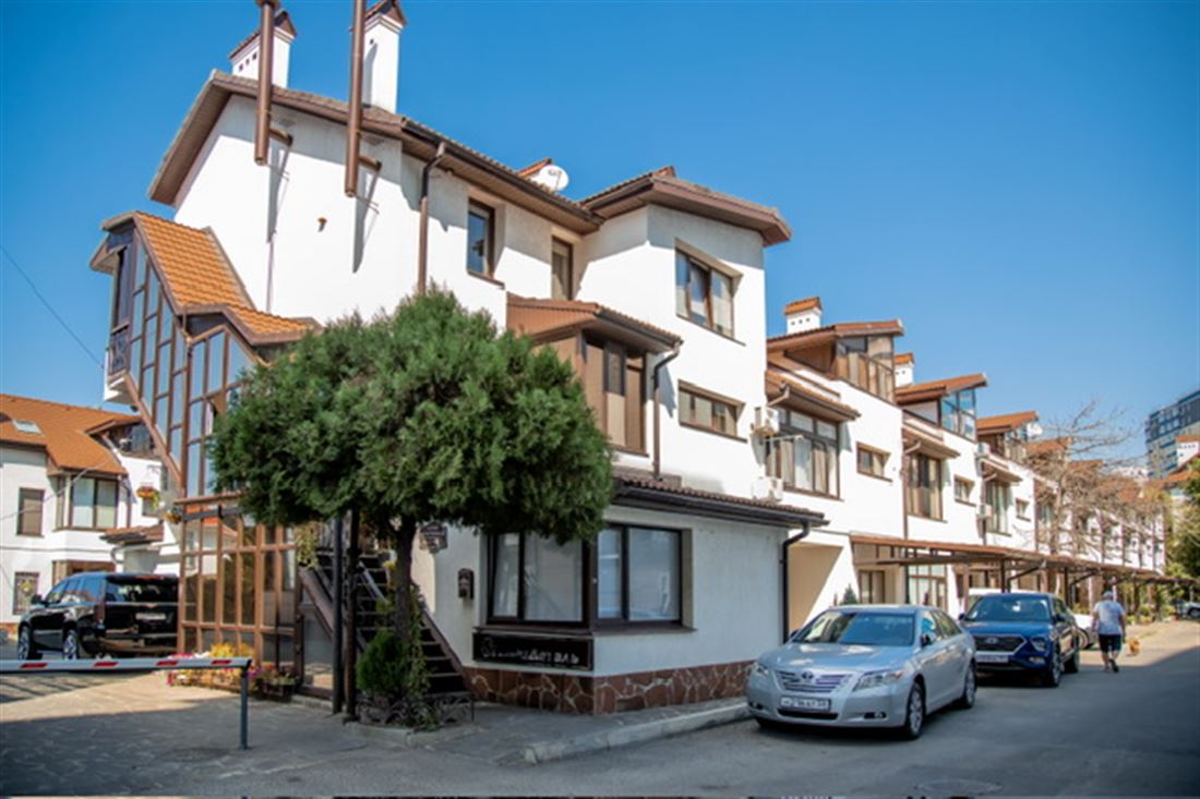 Снять  коммерческую недвижимость