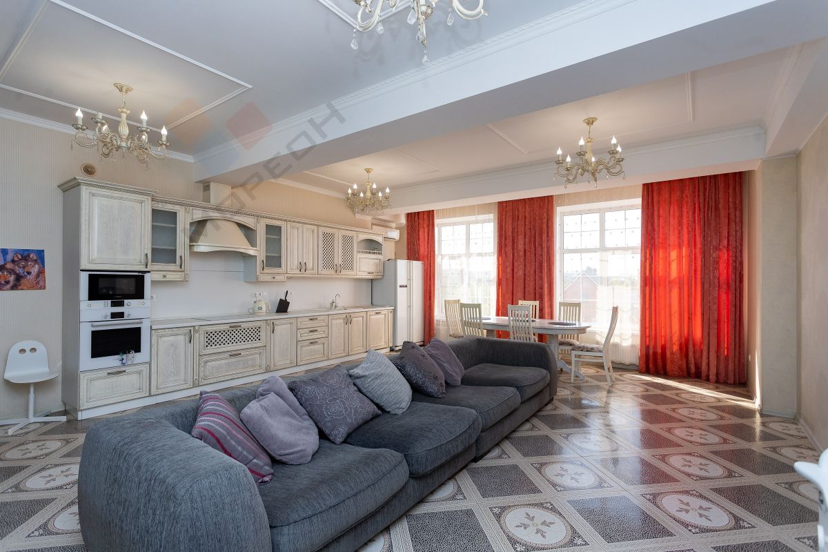 Купить 3-комнатную квартиру