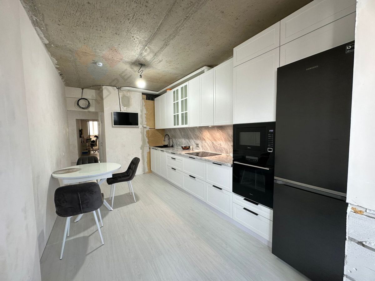 Купить 3-комнатную квартиру