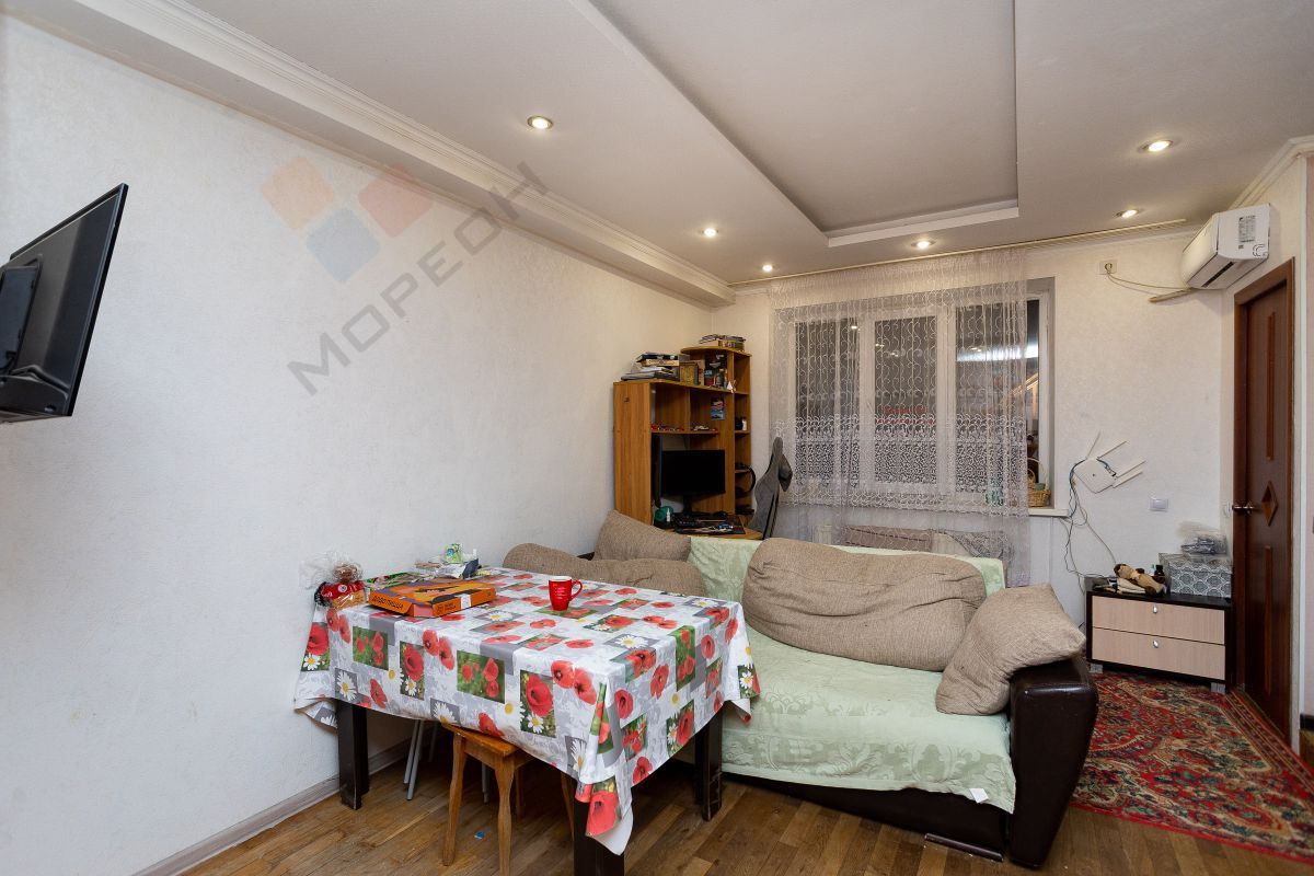 Купить 3-комнатную квартиру