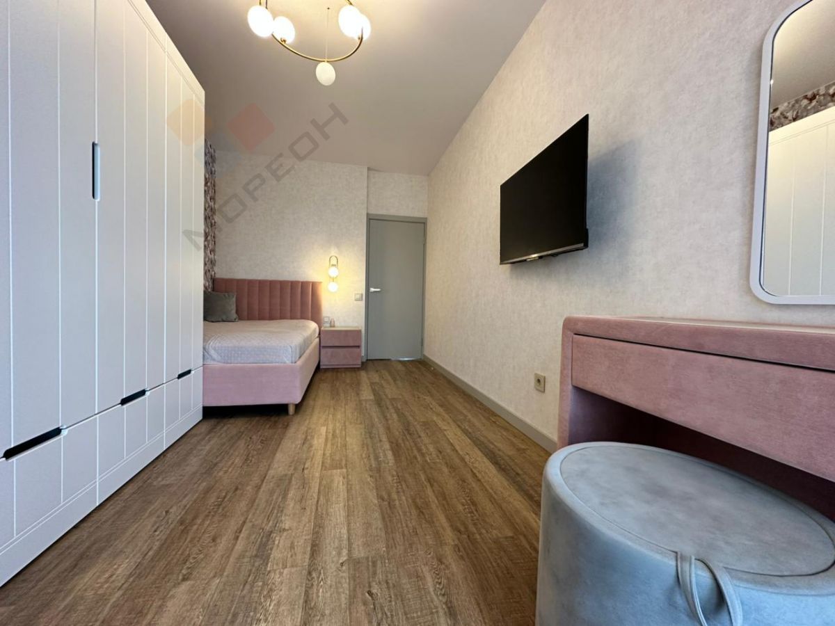 Купить 3-комнатную