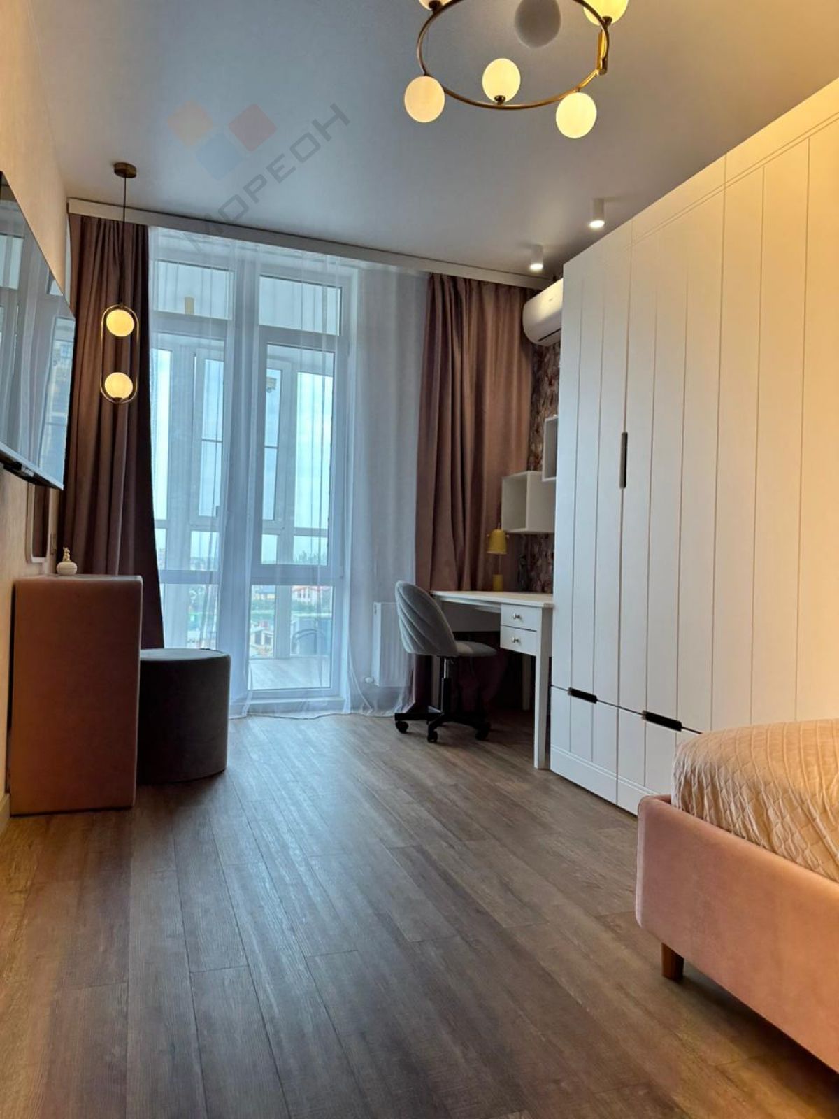 Купить 3-комнатную