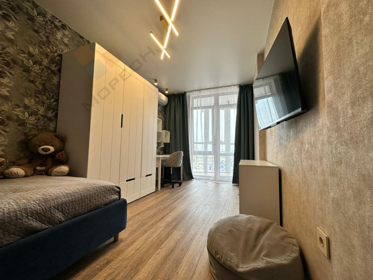 Купить 3-комнатную