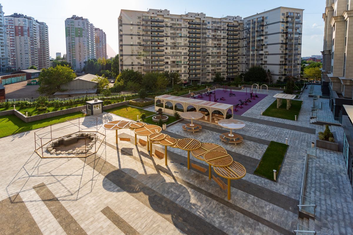 Купить 5-комнатную