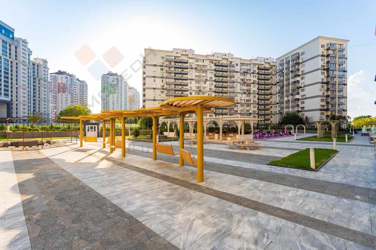 Купить 5-комнатную