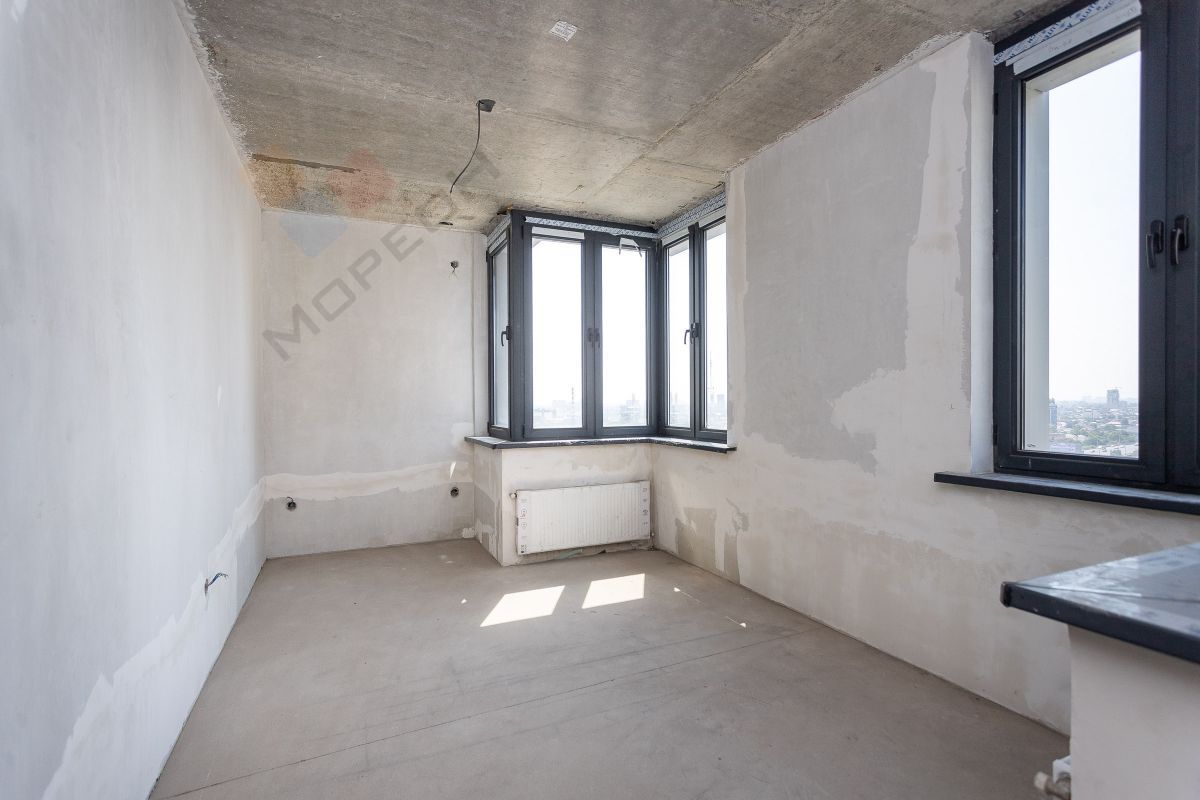 Купить 5-комнатную