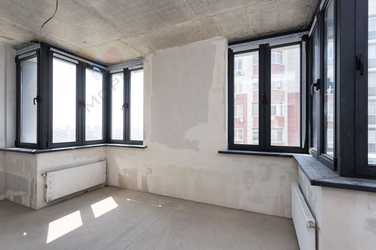 Купить 5-комнатную