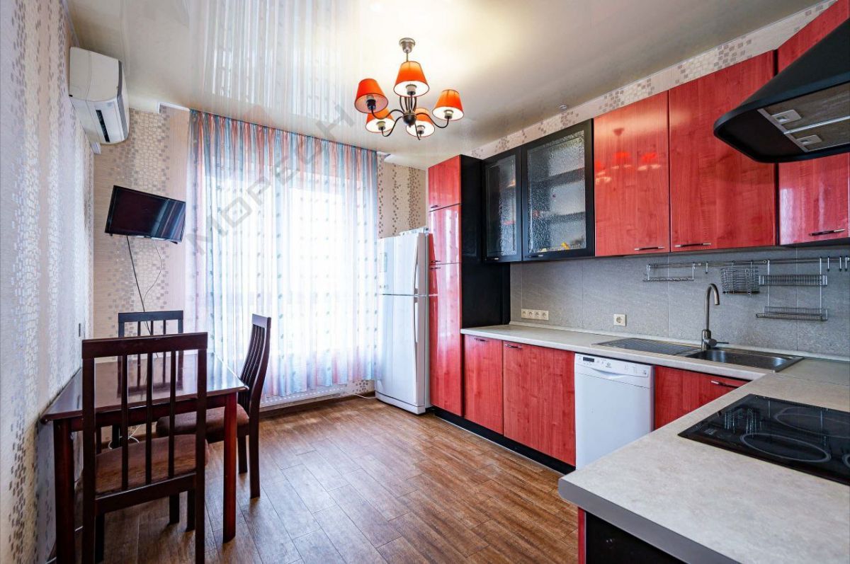 Купить 3-комнатную квартиру