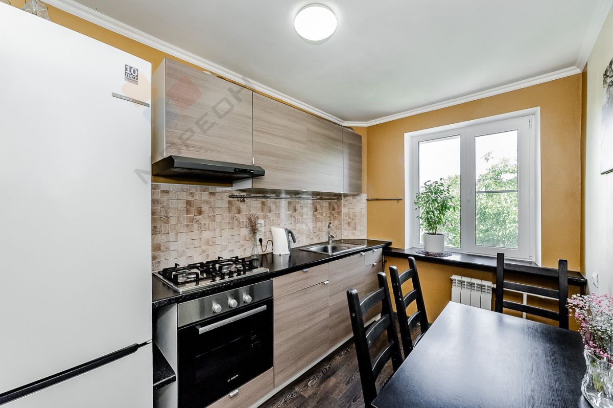 Купить 3-комнатную квартиру