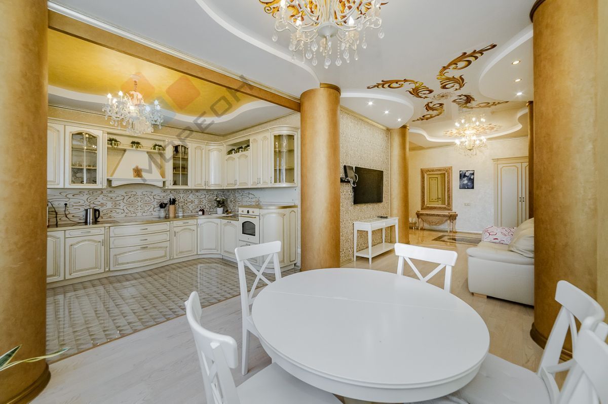 Купить 4-комнатную