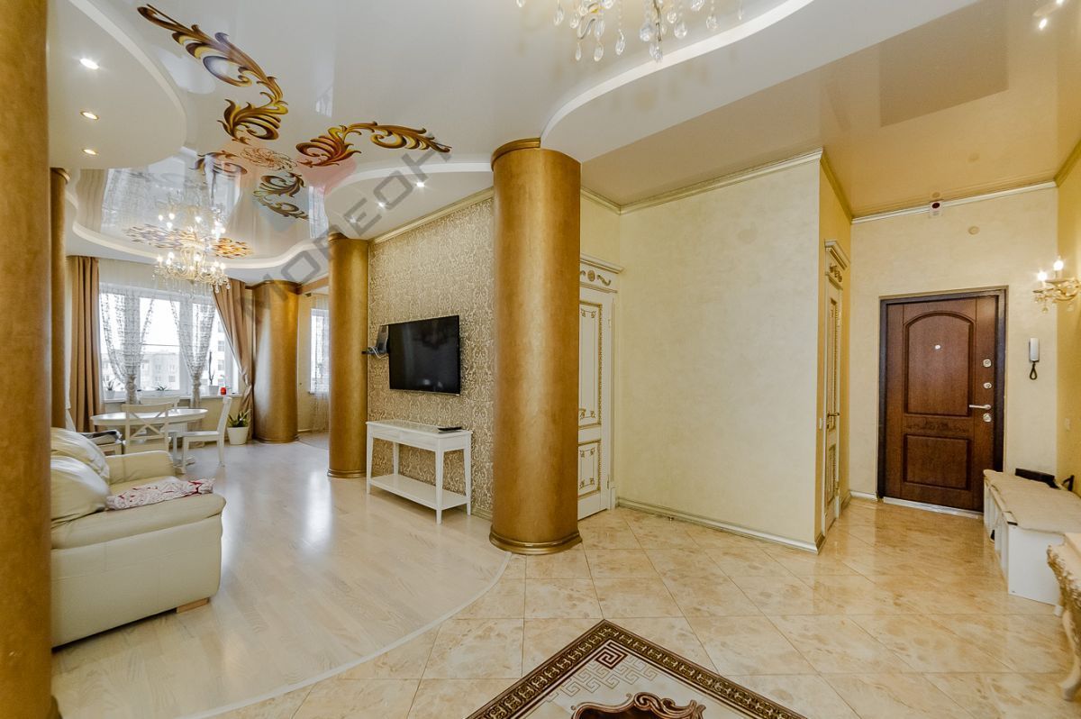 Купить 4-комнатную