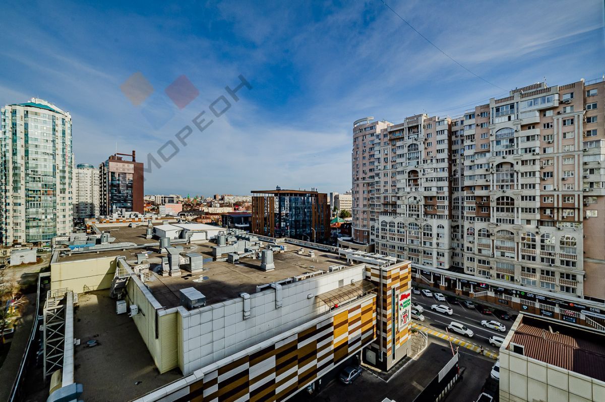 Купить 4-комнатную