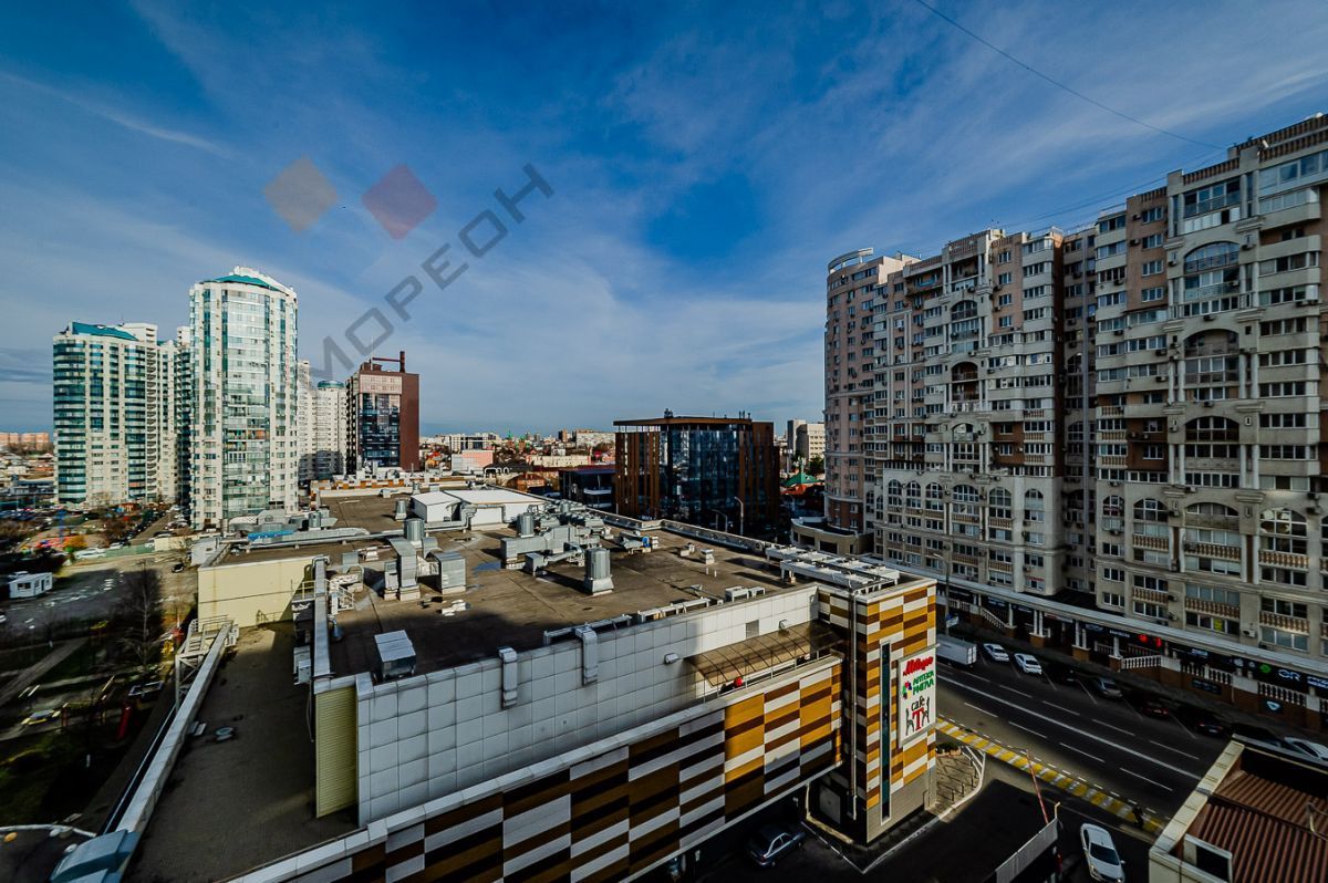 Купить 4-комнатную