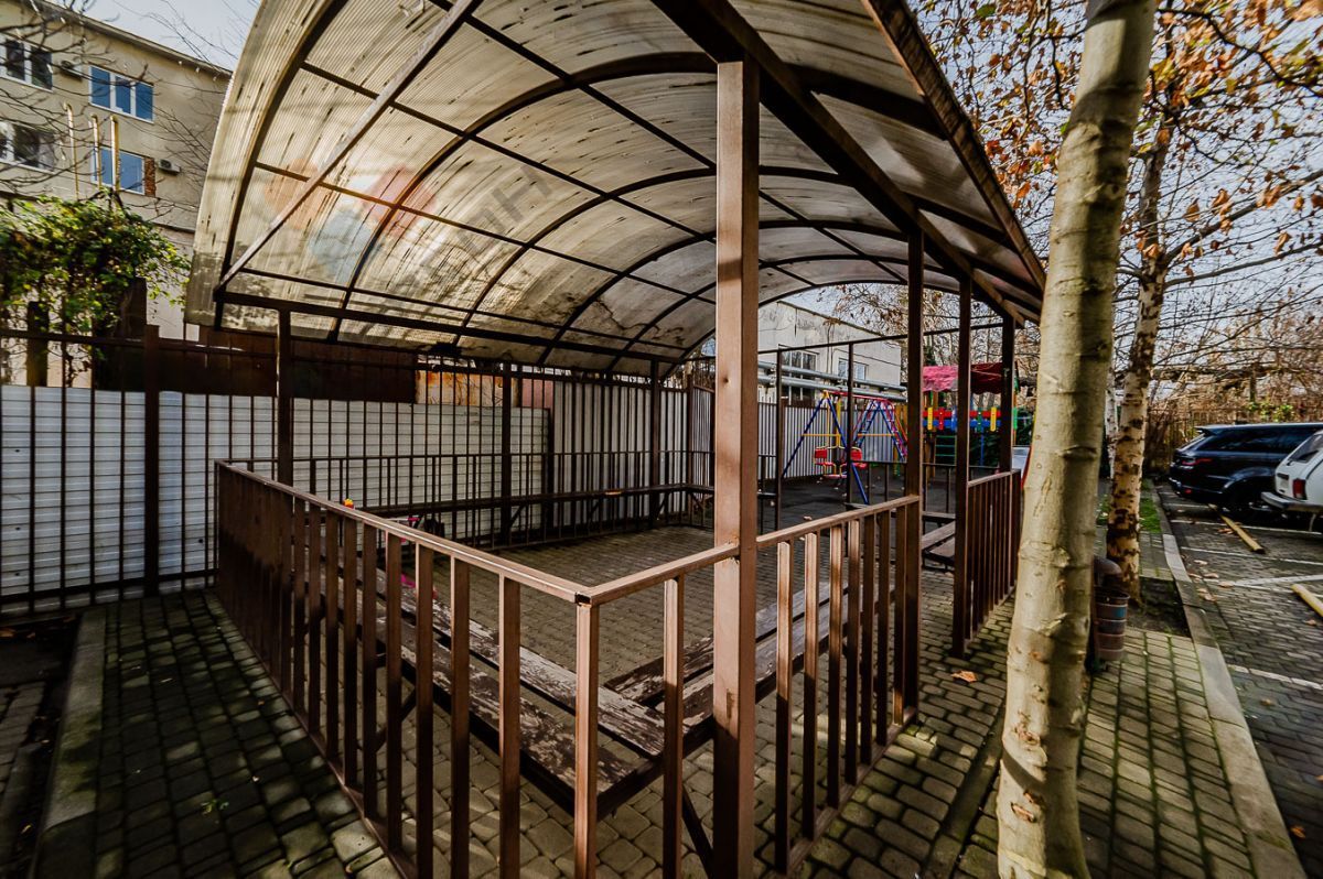 Купить 4-комнатную