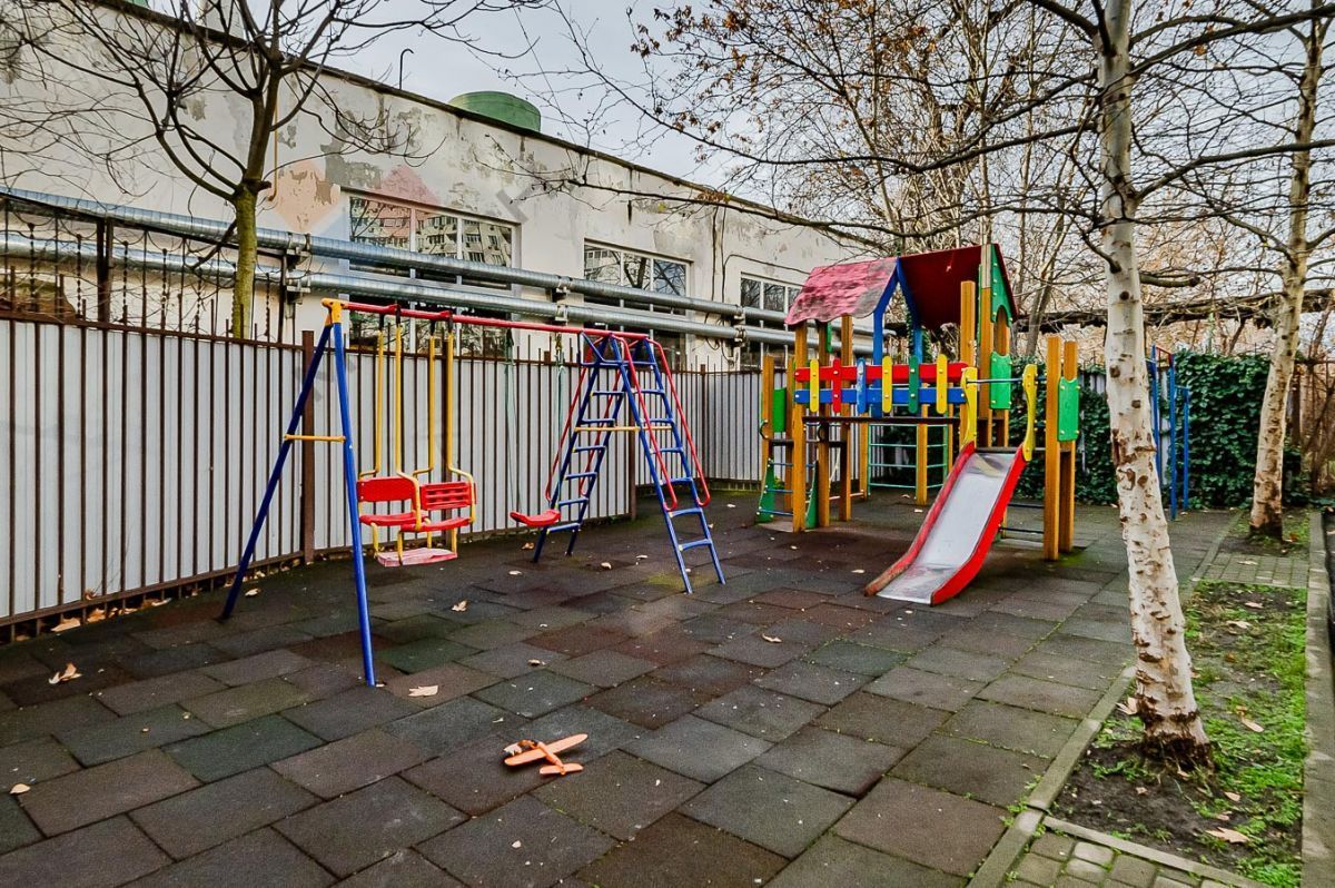 Купить 4-комнатную