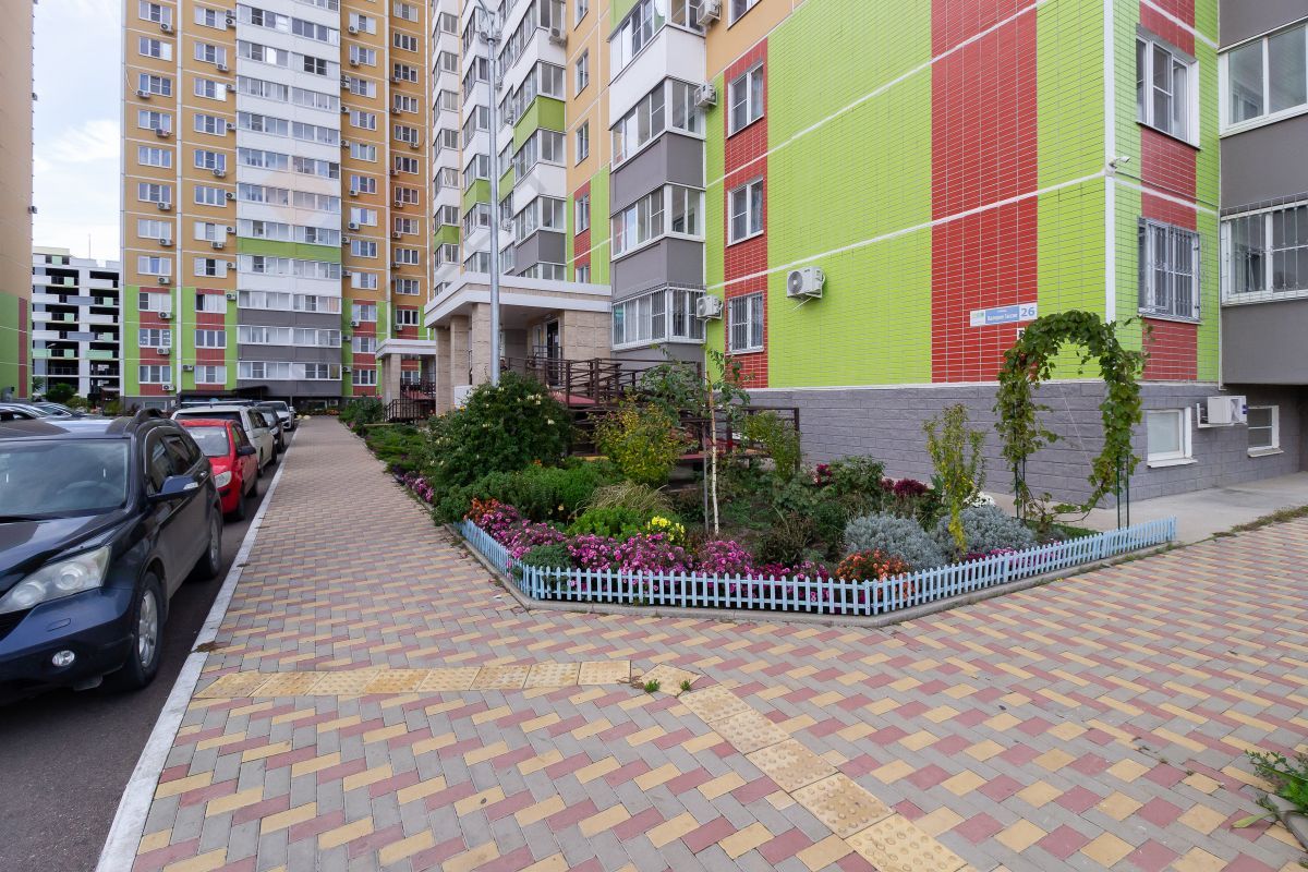 Купить 3-комнатную