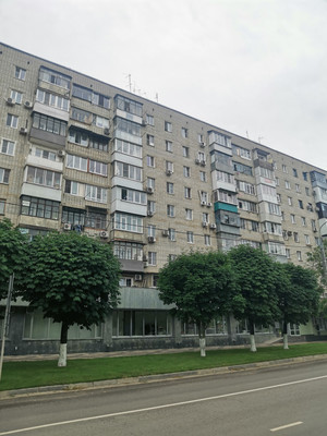 Купить 3-комнатную квартиру