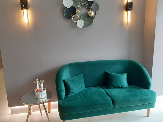 Купить --комнатную квартиру