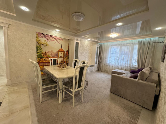 Купить 4-комнатную квартиру