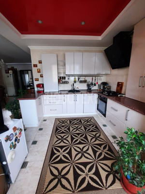 Купить 3-комнатную квартиру