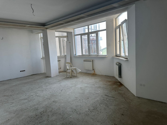 Купить 4-комнатную квартиру