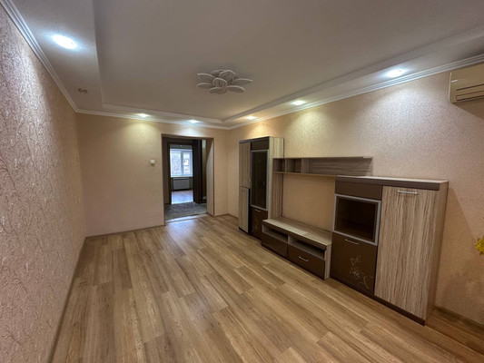 Купить 3-комнатную квартиру